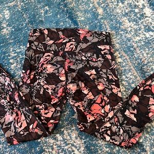 Lululemon Leggings- Size 12, floral